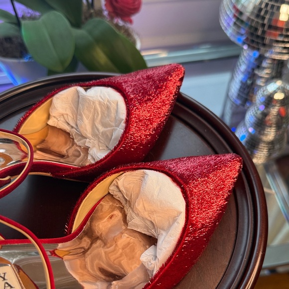 Badgley Mischka Red Lyric Plush Ankle Straps - Picture 8 of 13